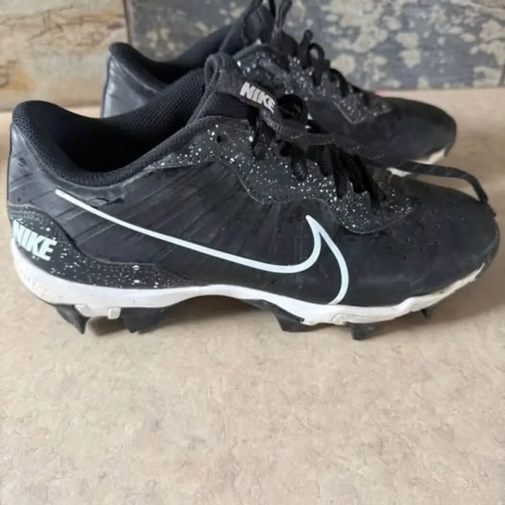 Nike Baseball Softball Cleats 6.5Y